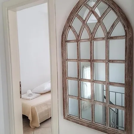 Perfect Hospitality - Elenas House, Дом отдыха
