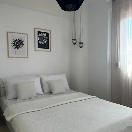 Perfect Hospitality - Elenas House, * Никити