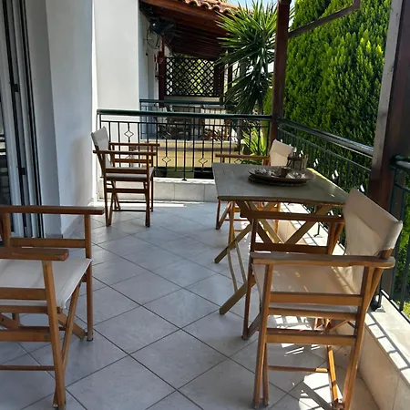 Дом отдыха Perfect Hospitality - Elenas House,