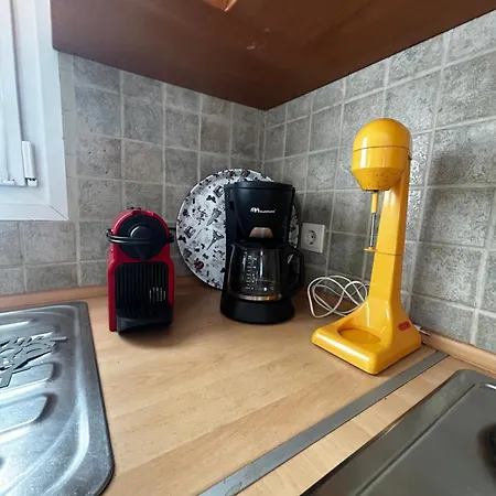 Perfect Hospitality - Elenas House, Дом отдыха