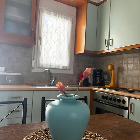 Perfect Hospitality - Elenas House, Дом отдыха