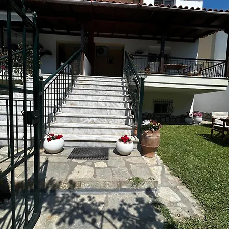 Дом отдыха Perfect Hospitality - Elenas House, *